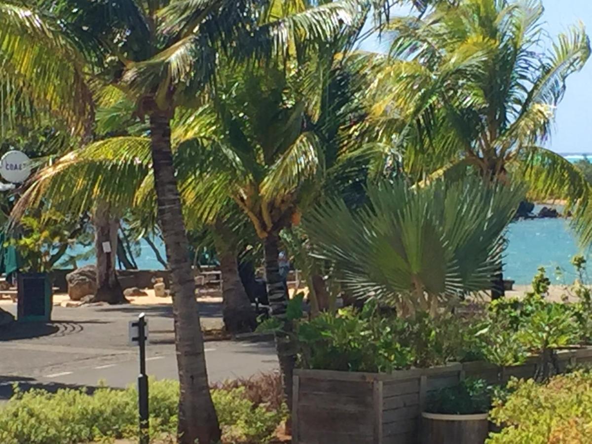 Apartment With 3 Bedrooms In Roches Noires, With Wonderful Sea View, Shared Pool, Terrace Rivière du Rempart Exterior foto
